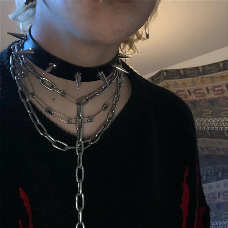 Harajuku Punk Rock Gothic Choker Necklace Women Sexy PU Leather Heart Lock Key Spike Collar Chocker Gothic Cosplay Accessories